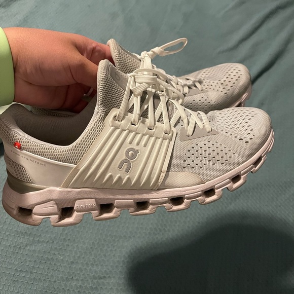 Cloudswift - Picture 2 of 6